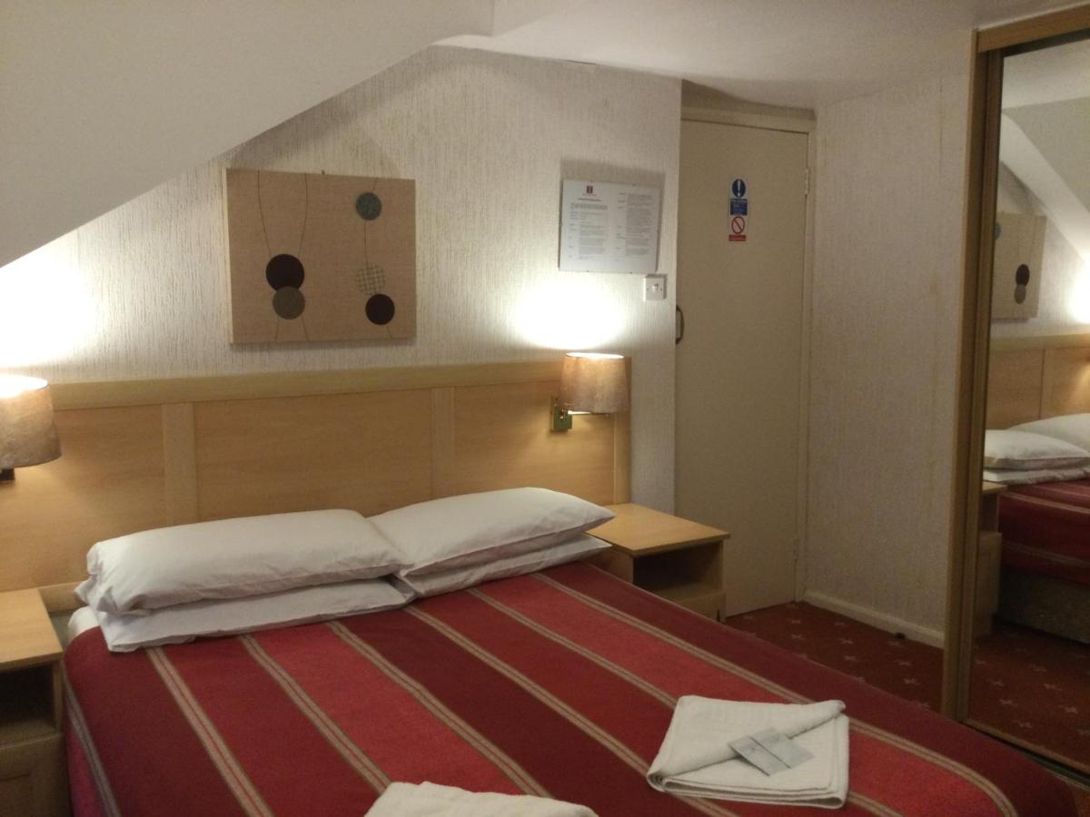 The Trevone, Bed & Breakfast