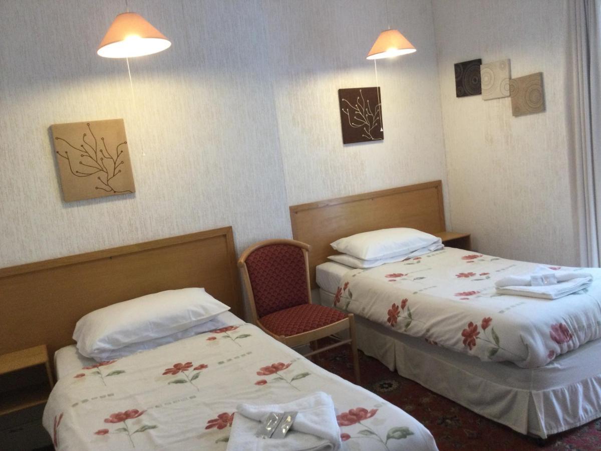 The Trevone, Bed & Breakfast Llandudno
